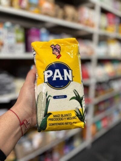 Harina Pan - harina de maíz BLANCO precocido y molido - 1kg