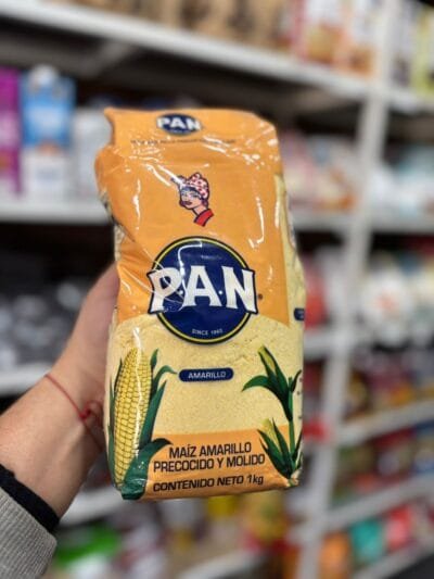 Harina Pan - harina de maíz AMARILLO precocido y molido - 1kg